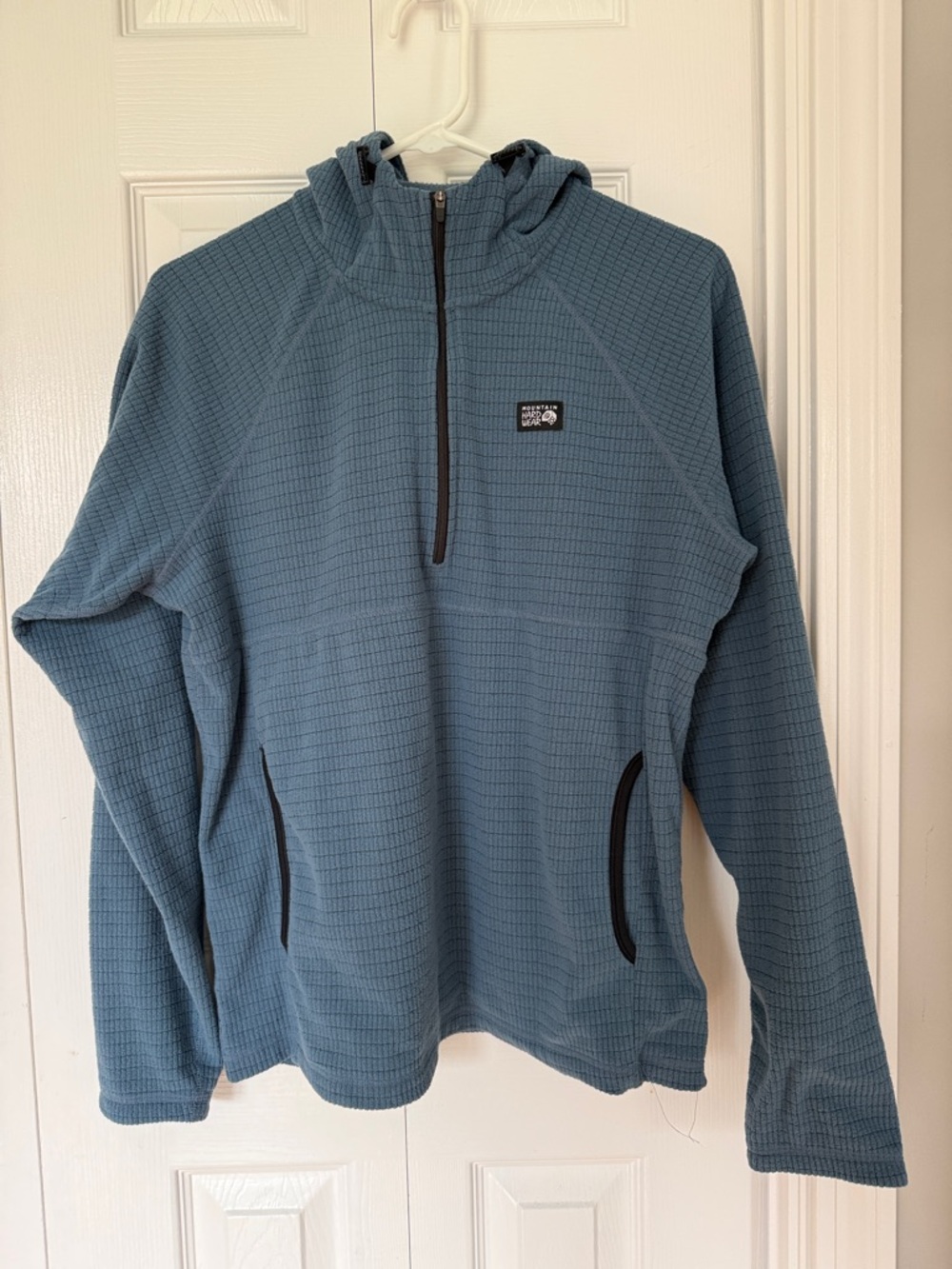 Mountain Hardwear Light Blue Grid Fleece Sweatshirt/Shirt